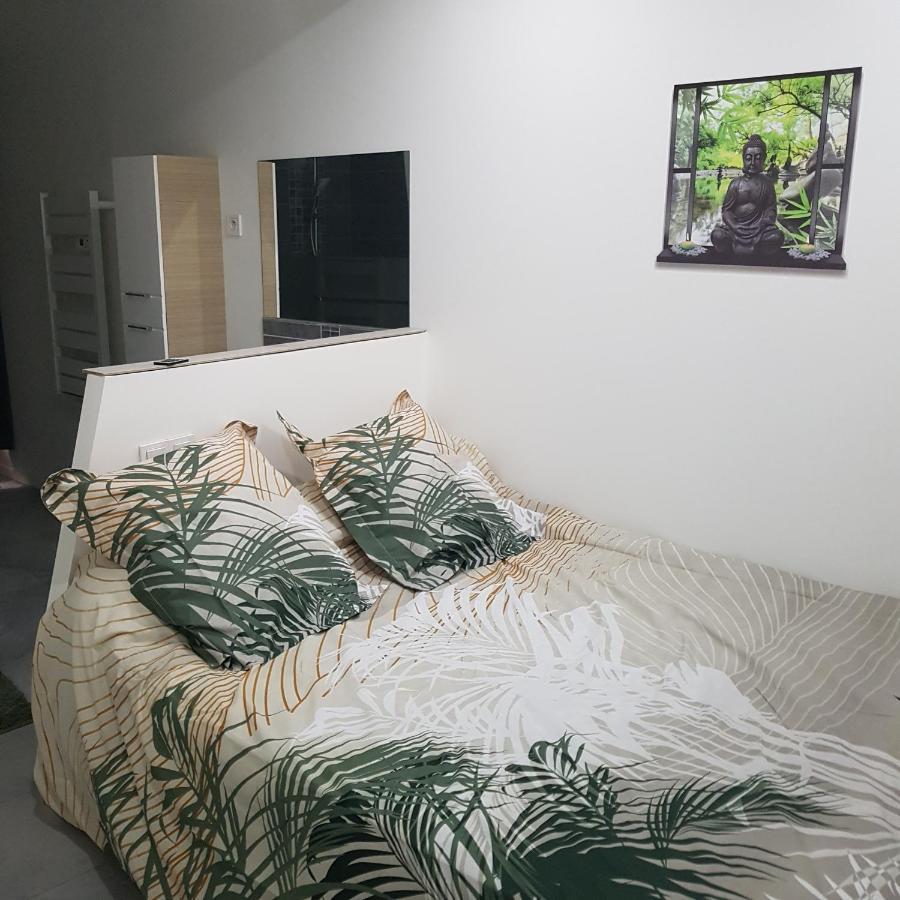 Appart 40M2 Independant, Confortable Avec Terasse Lunel  Dış mekan fotoğraf