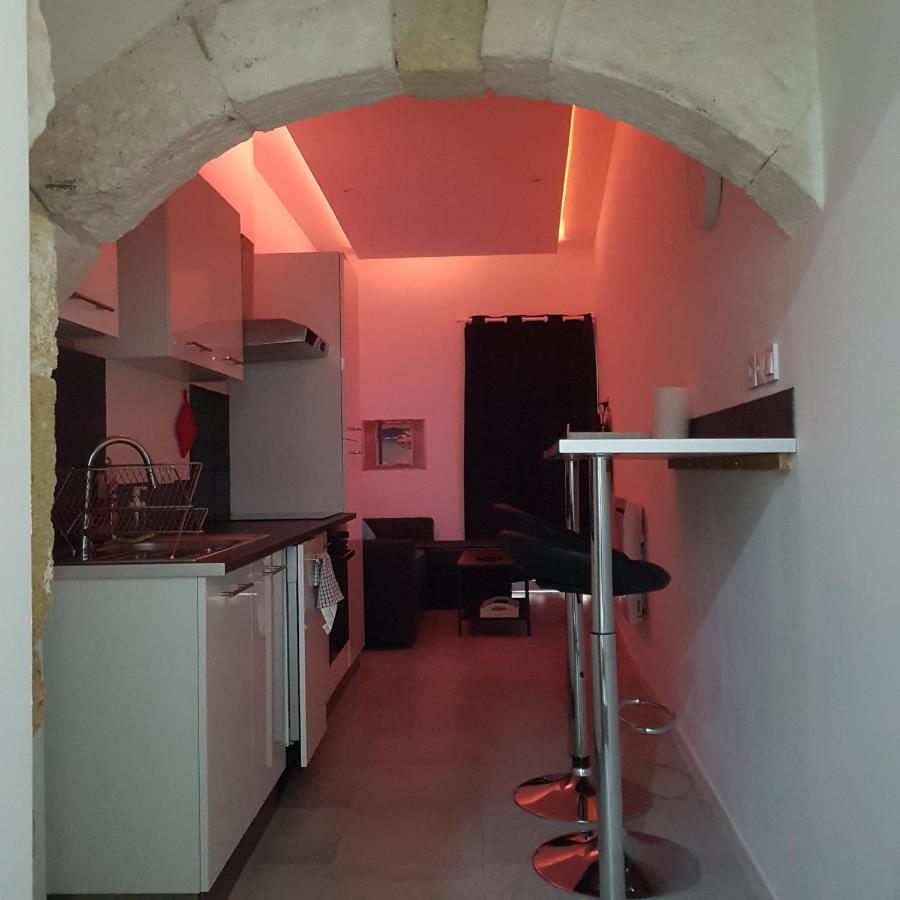 Appart 40M2 Independant, Confortable Avec Terasse Lunel  Dış mekan fotoğraf